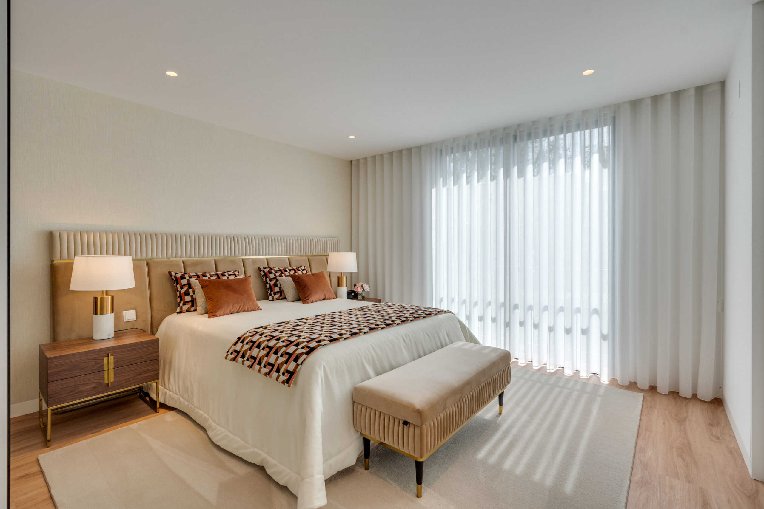 cama king size num quarto design interiores